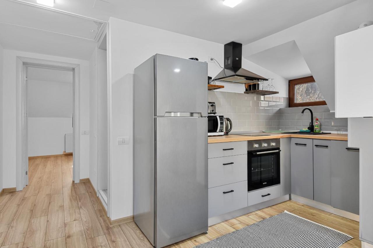 Two Bedrooms Hytta Apartment Синая Экстерьер фото